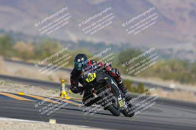 media/Nov-12-2023-SoCal Trackdays (Sun) [[5d1fba4e7d]]/Turn 14 (1035am)/